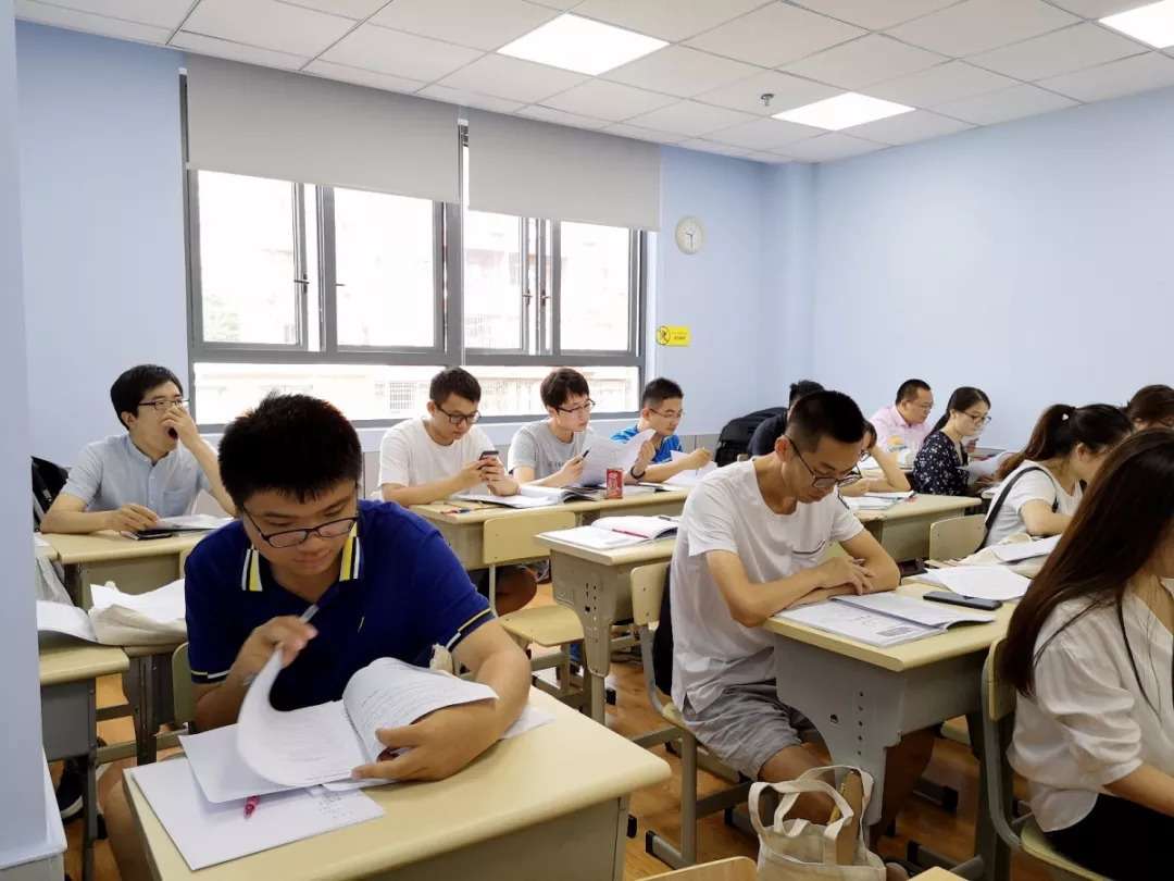 �������錦������Ӗ�C����Ӱ�