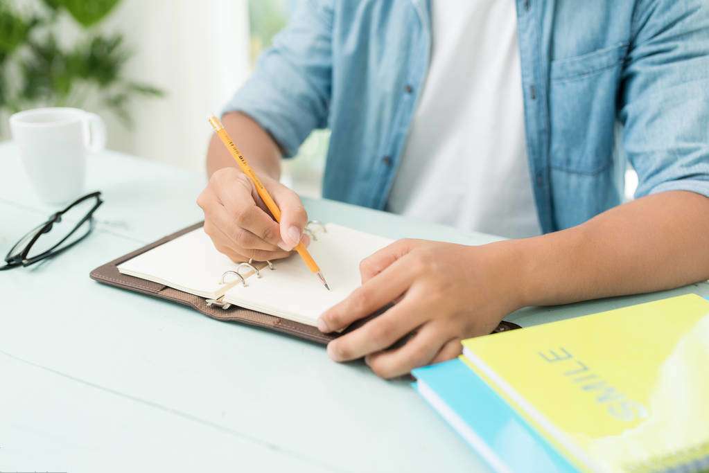 �м�ע�԰�ȫ���̎���ԇ��ȫ���a֪�R�v��